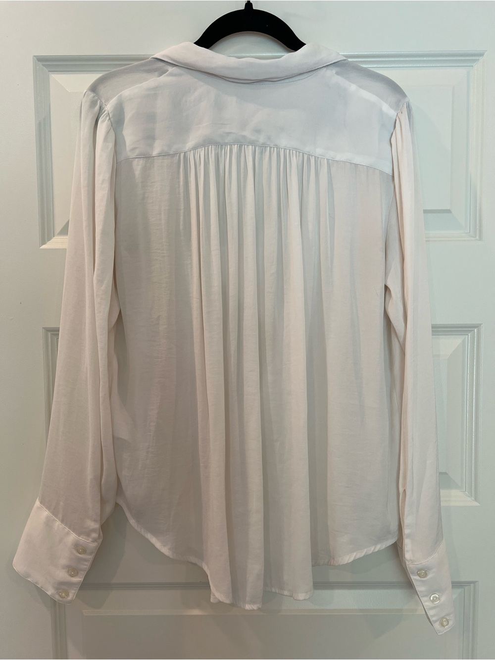 Free People Ivory Satin Drape Cowl Neck Blouse Long Sleeve Boho Top Medium - Picture 11 of 11